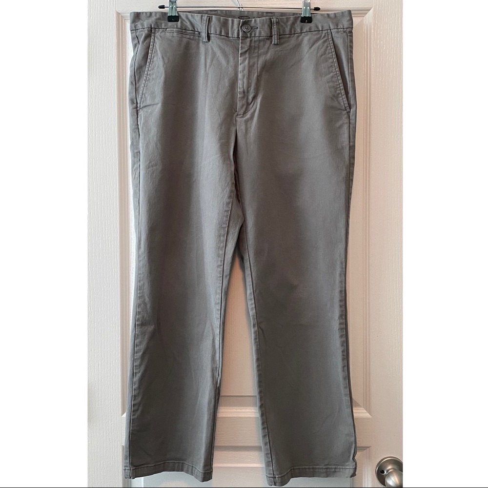 NWOT OLD NAVY Grey Trousers 36x30